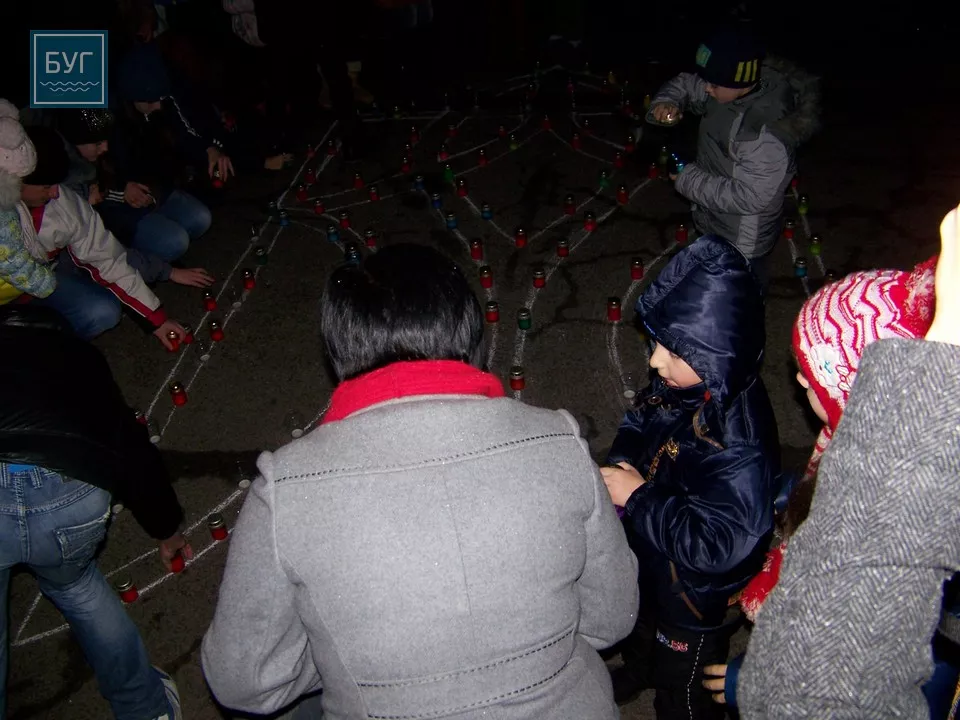 У Володимир-Волинському пройшла акція "УКРАЇНА - ЦЕ Я" 7 100_6522