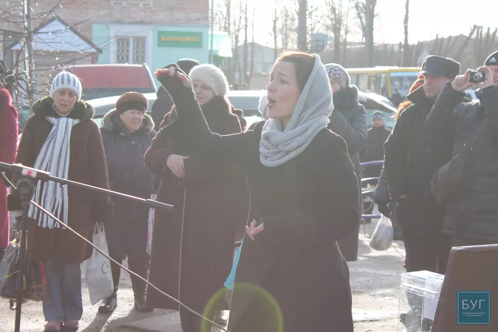 Нововолинські колядники допомагають військовослужбовцям 3 Image00015