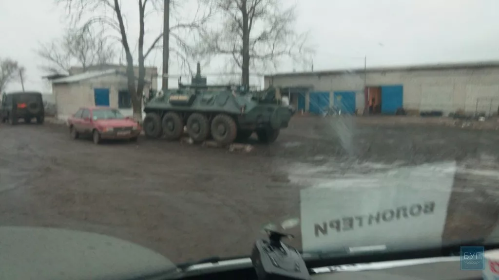 Нововолинські волонтери із "Народного фронту" повернулись зі Сходу 10 Share2015-03-06-0371b50876680765ef687b19e58021a1047c6d1678e3976c3a13d3d60b69d239-Picture