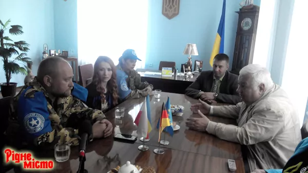 Володимир Рубан відвідав Володимир-Волинський і зустрівся із чоловіком, якого звільнив із полону 1 26052