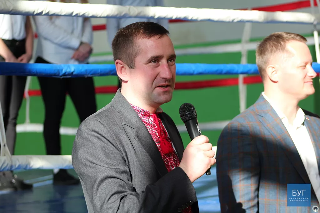 Боксерський турнір провели у Зимному 18