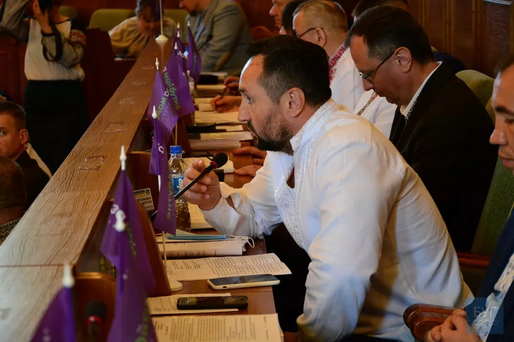 Провести перевірку світлофорів та розмітки: Сиротюк звернувся до служби автомобільних доріг щодо проблемного перехрестя у Нововолинську 2