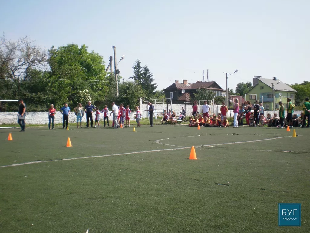 Спортивні змагання між шкільними таборами відбулись в Володимир-Волинському 1