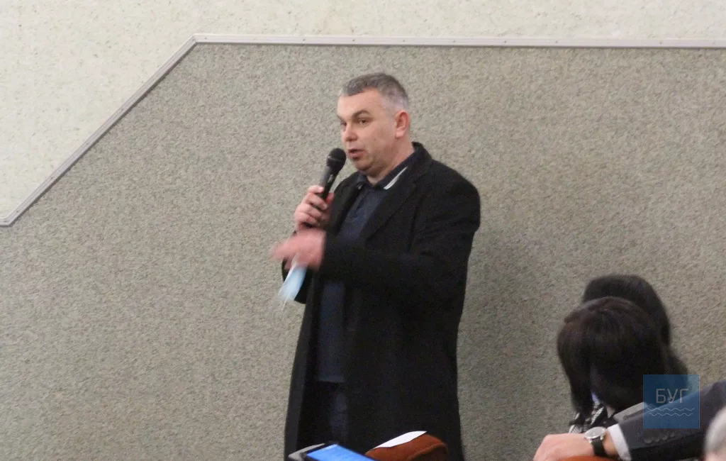 Чому депутати Володимира поки не продали землю Карпюку та чи існує загроза місту через це лишитися без кінотеатру 3