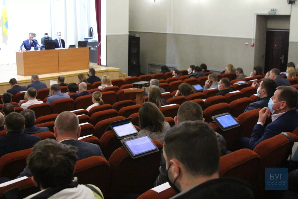 Чому депутати Володимира поки не продали землю Карпюку та чи існує загроза місту через це лишитися без кінотеатру 2