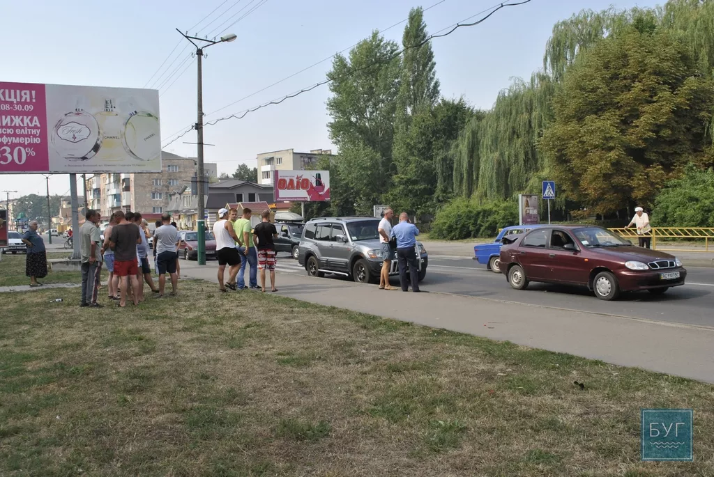 Чергова ДТП на вулиці Ковельській у Володимирі - Волинському. Міський голова планує встановити додаткові обмежувачі руху 3 _DSC1724