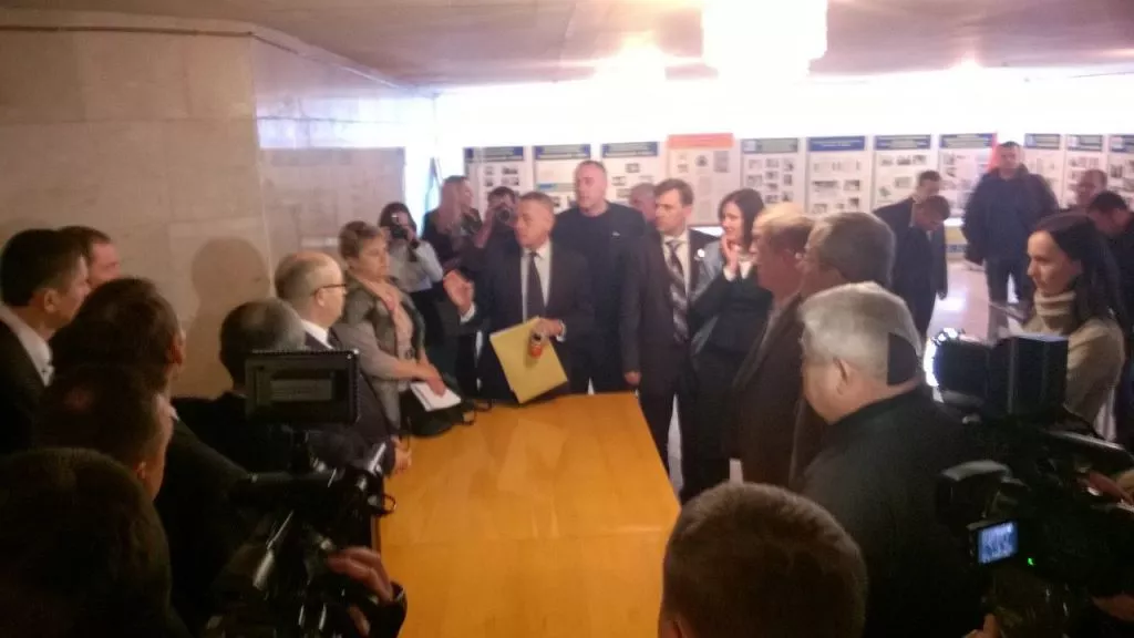 Ігор Палиця стає головою Волинської обласної ради. Олександр Пирожик та Роман Карпюк - заступники 3 xQzG-rfPwMU