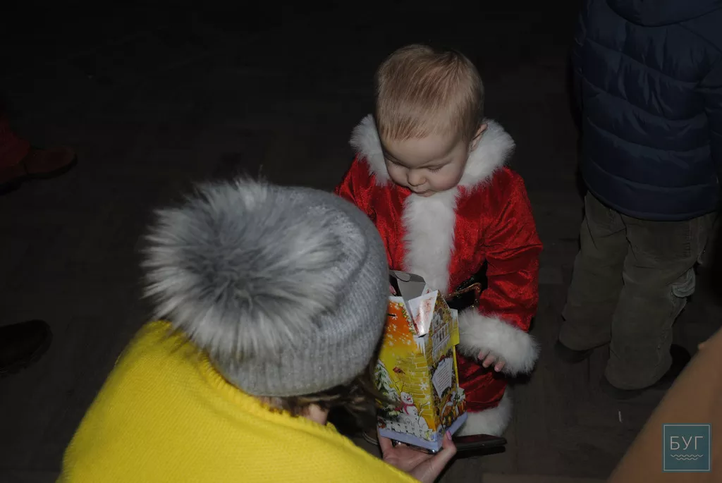 У Нововолинську привітали дітей військовослужбовців 6 _DSC0400_tn