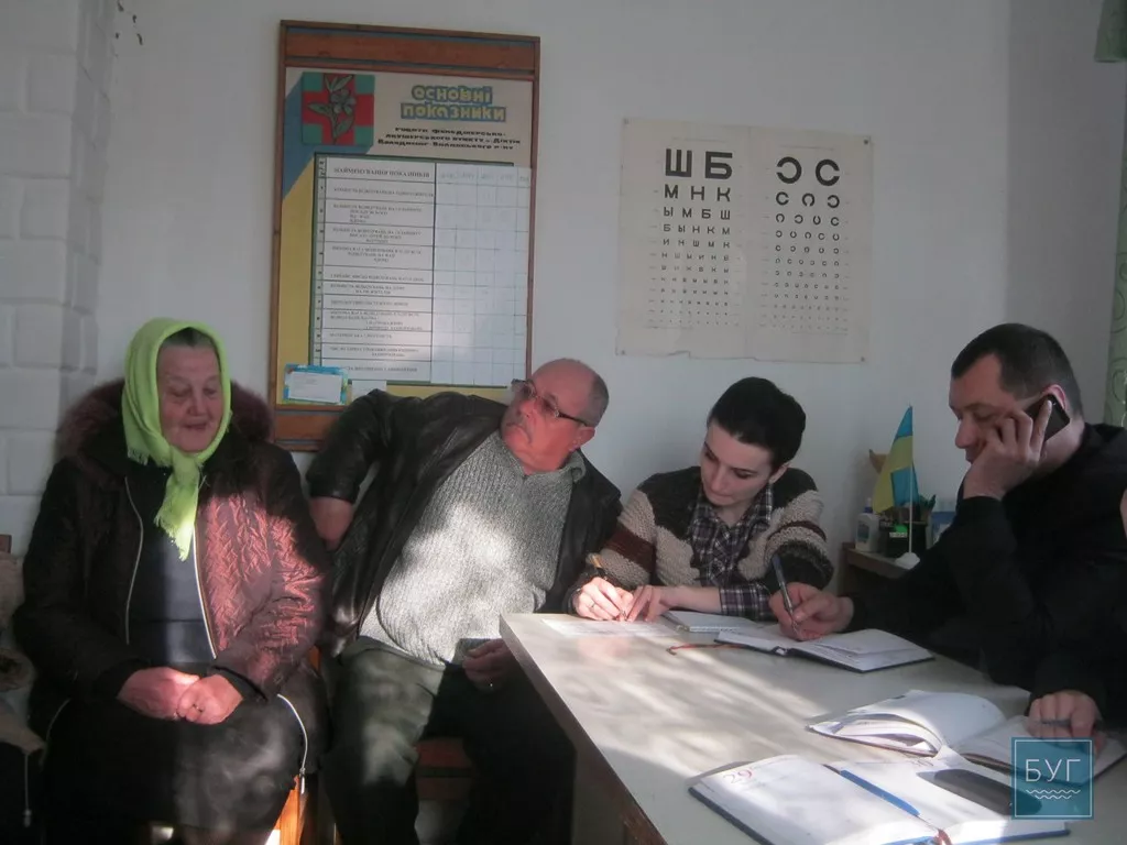 Незаконна торгівля самогоном та незрозумілі нарахування за газ - основні питання, підняті на виїзному прийомі керівництва Володимир-Волинського району 2 IMG_2925