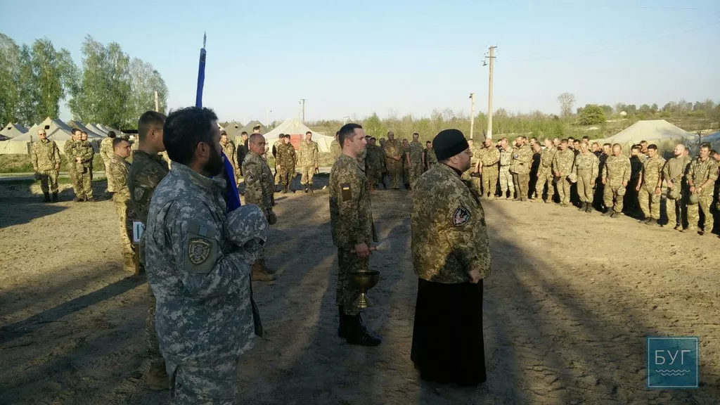 Військовослужбовці 14-ої бригади повернулися із зони АТО 3 DGz9hfkRIg4