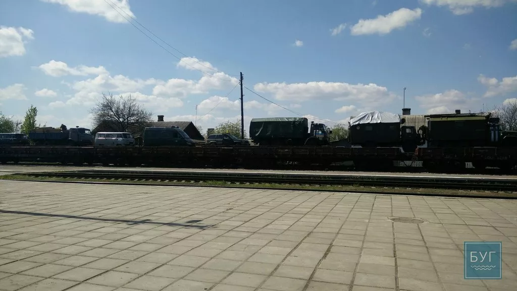 Військовослужбовці 14-ої бригади повернулися із зони АТО 2 bkGpL8yGd6M