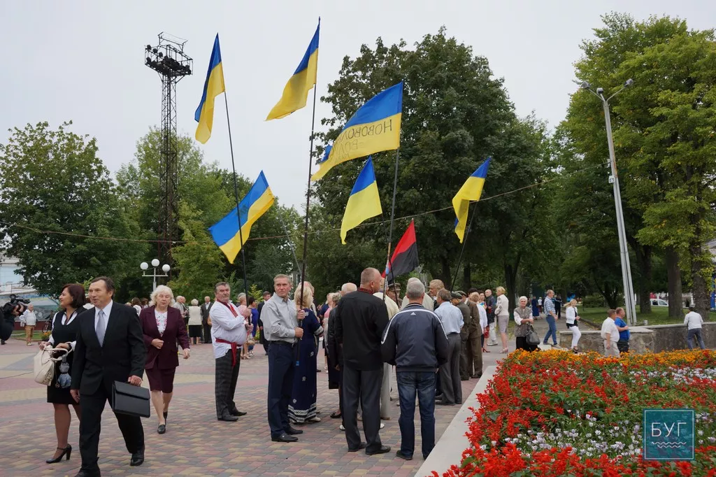 У Нововолинську урочисто вшанували Державний прапор України 5 DSC07406