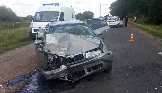 Поблизу села Павлівка в ДТП постраждало троє дітей 4 PM872image003