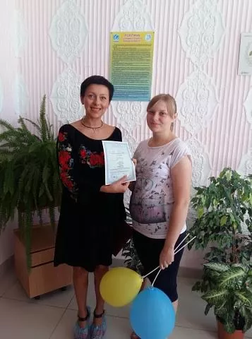 З нагоди Дня незалежності у Нововолинській лікарні урочисто вручили свідоцтва про народження 2 unnamed (13)