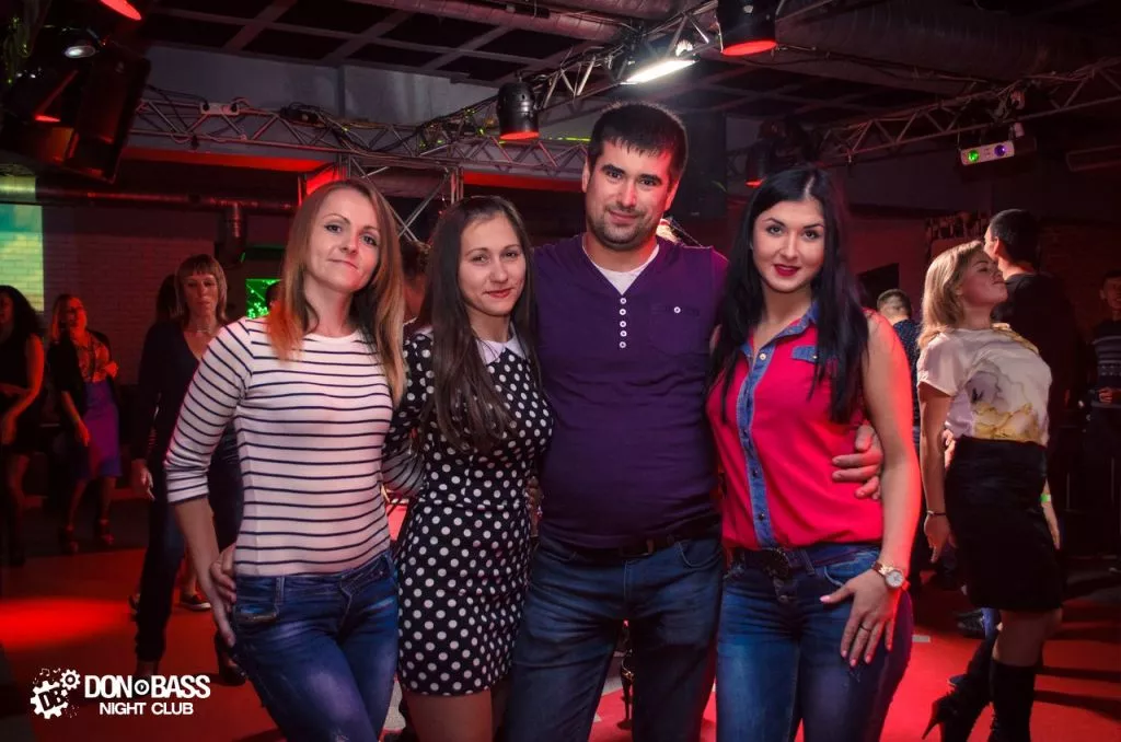 Як нововолинці відривалися на річниці нічного клубу "DON BASS" 9 iijgh41x6zu