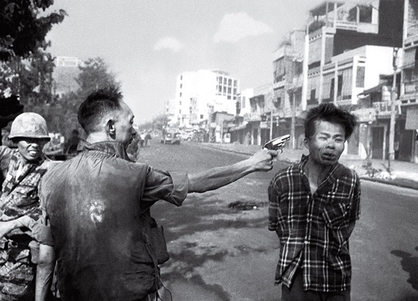 Розстріл у Сайгоні, 1968. Едді Адамс