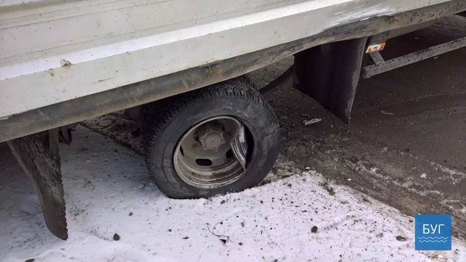 ДТП в Нововолинську. Водій отримав медичну допомогу на місці, пасажир госпіталізований 5