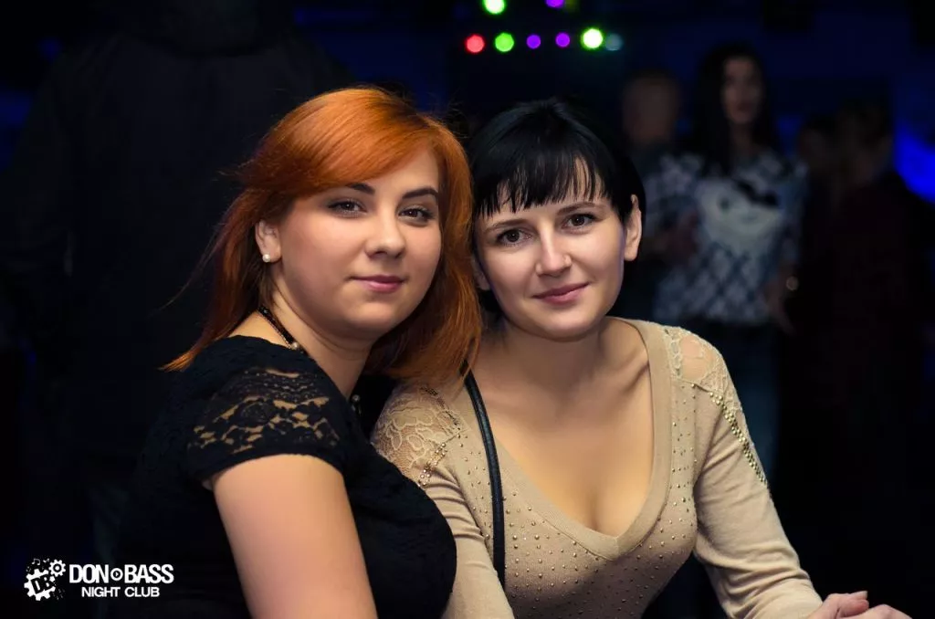 Як DJ Natasha Rostova в нововолинському нічному клубі виступала “DON BASS” 15