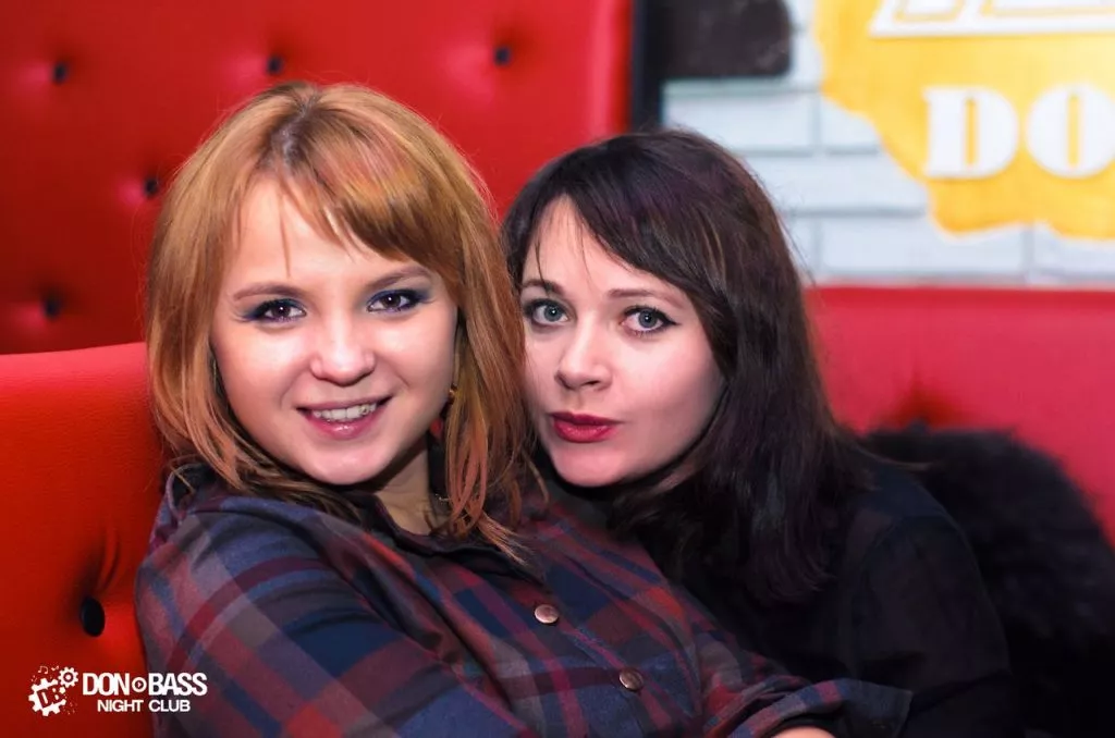 Як DJ Natasha Rostova в нововолинському нічному клубі виступала “DON BASS” 10