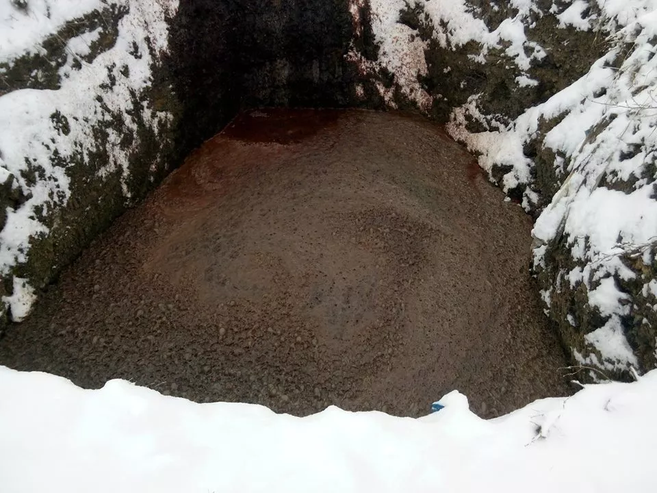 Виконувач директора ТзОВ “Птахокомплекс Губин” категорично відмовився спілкуватися з репортерами 7