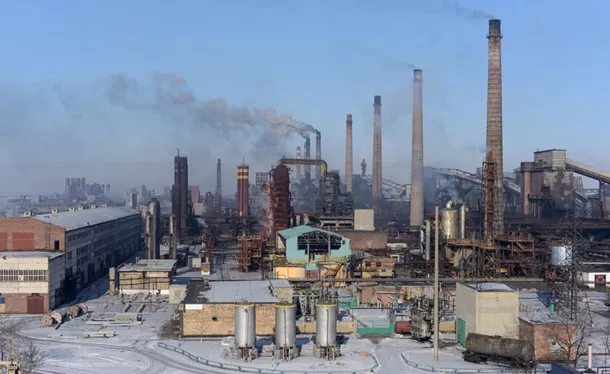 Жителі Авдіївки просять українських військових "не здавати" місто 10