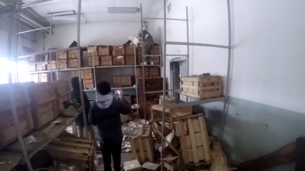 Неповнолітній "відеоблогер" з друзями проник на територію колишнього нововолинського заводу СТО 7