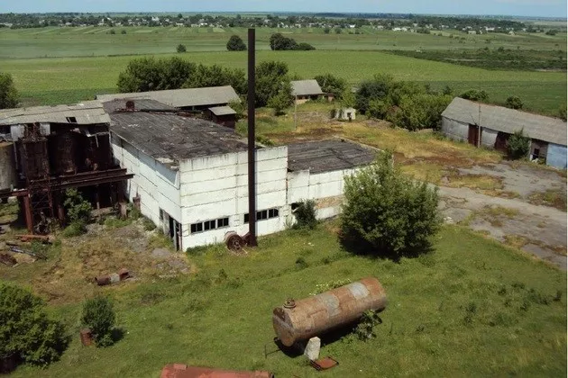 Продається колишній Іваничівський комбікормовий завод 3