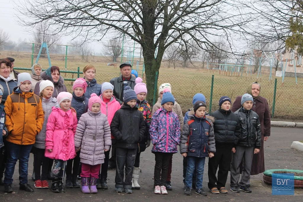 Новий дитячий майданчик відкрили у селі Милятин Іваничівського району 7