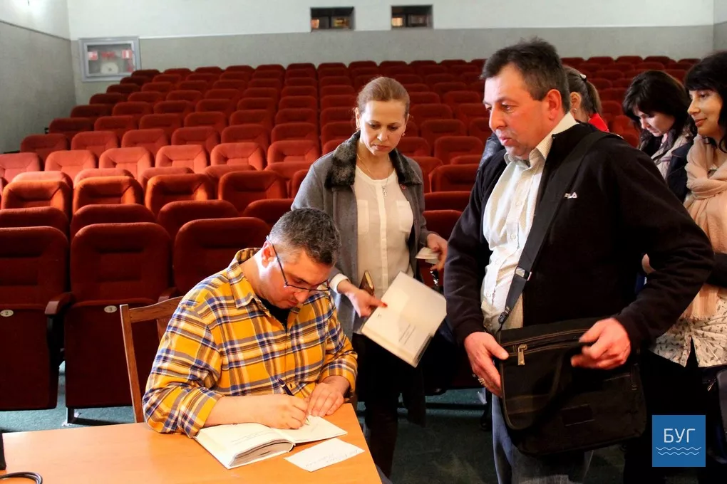 Вахтанг Кіпіані у Володимирі-Волинському презентував свої книги 7