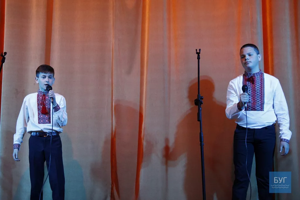 В Іваничах відбувся конкурс-огляд художньої самодіяльності "Дитинства веселковий світ" 20