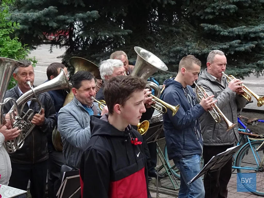 В Іваничах відзначили День пам'яті та примирення 1
