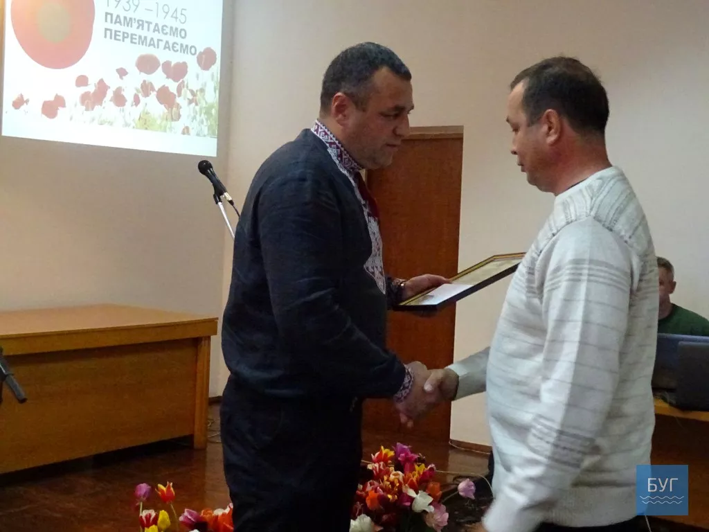 В Іваничах відзначили День пам'яті та примирення 6