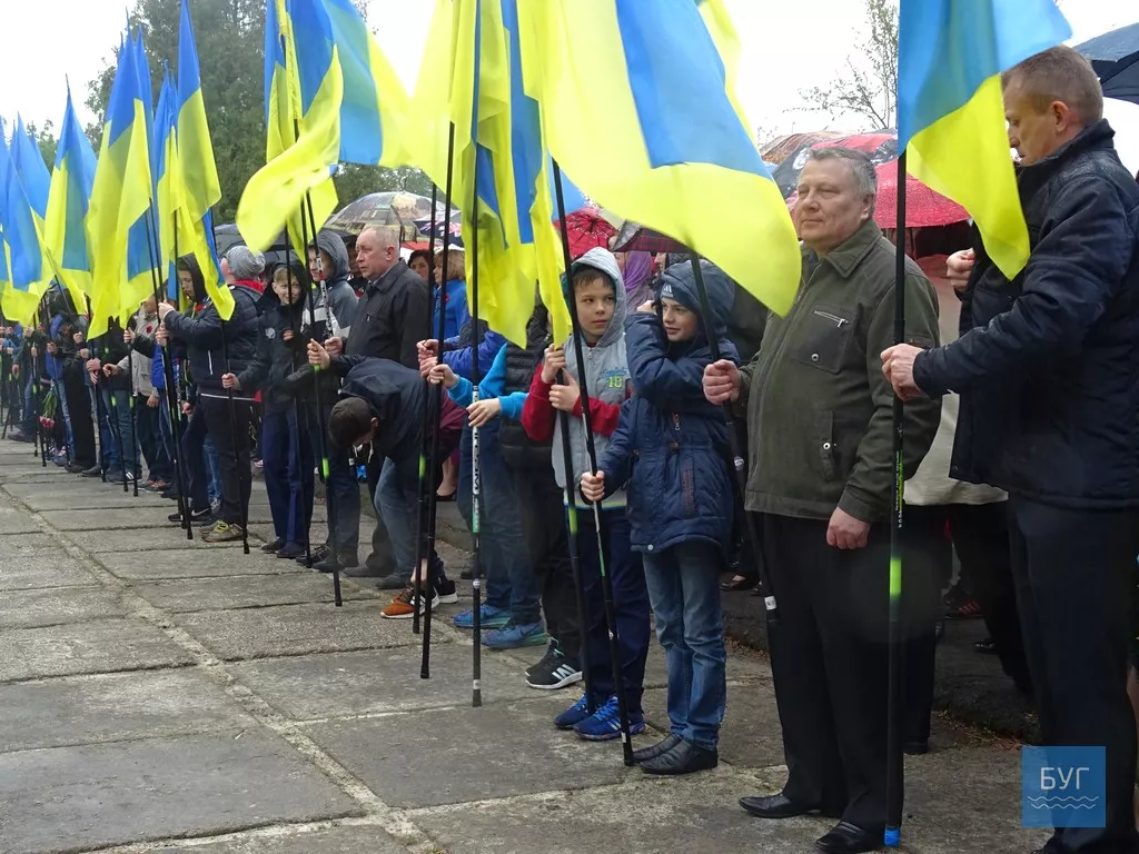 В Іваничах відзначили День пам'яті та примирення 11