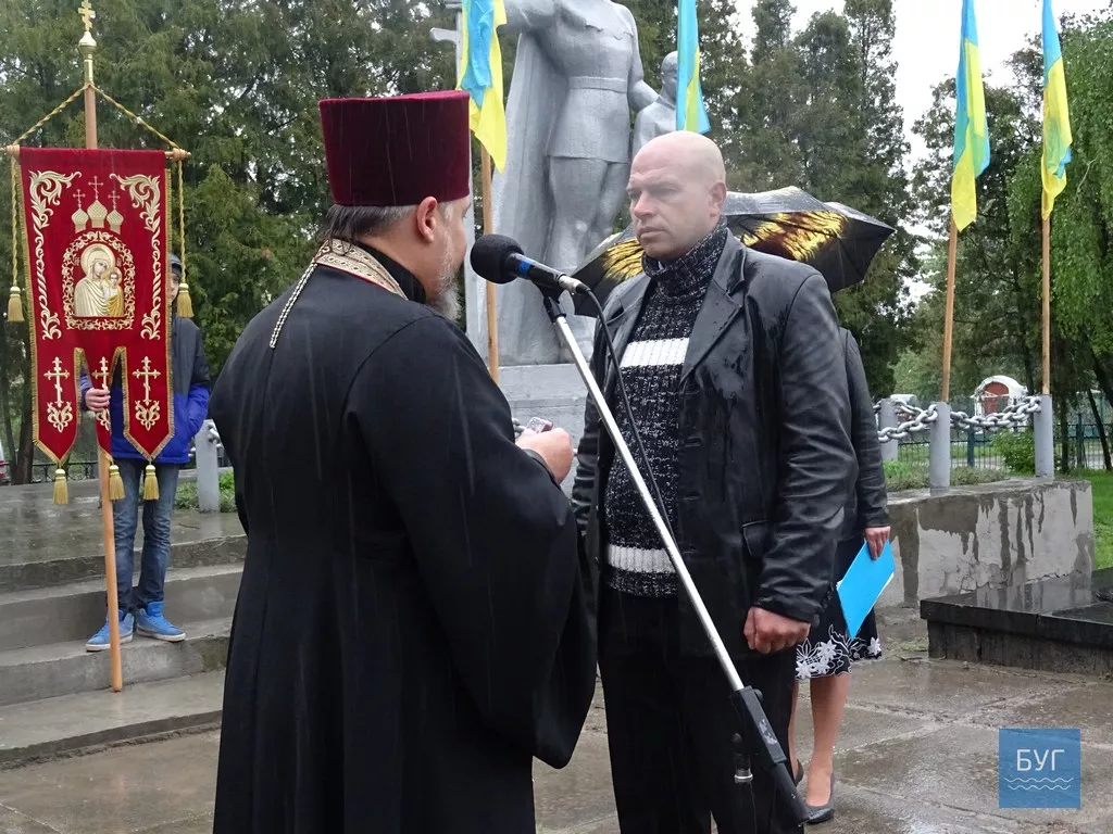 В Іваничах відзначили День пам'яті та примирення 16