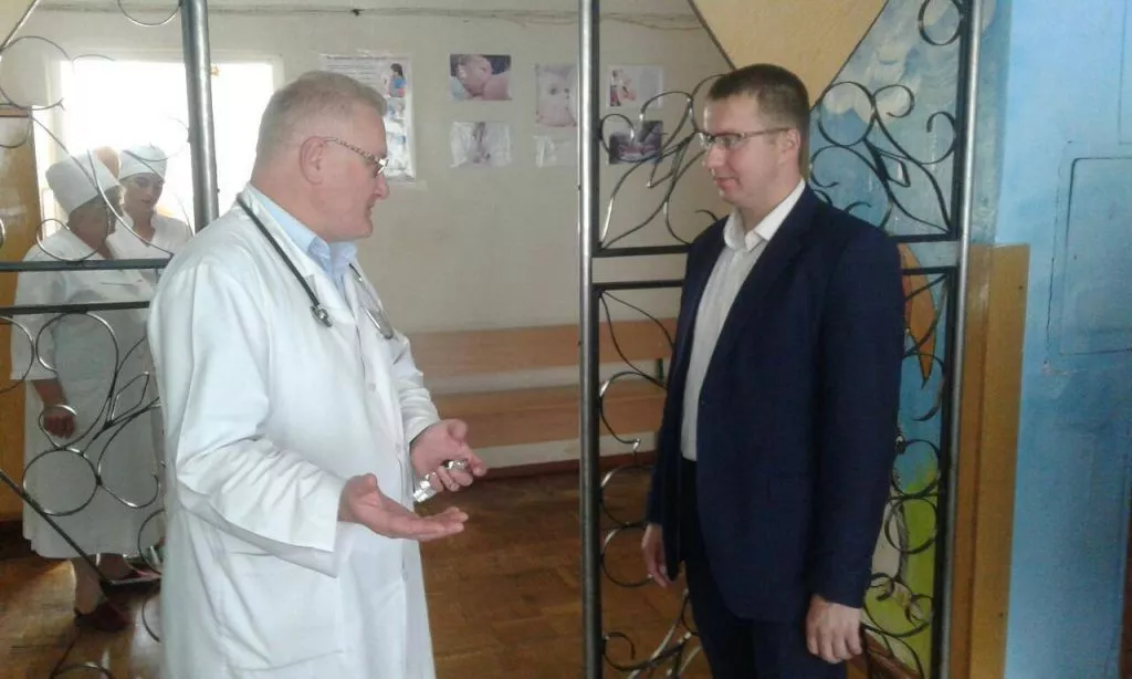 Депутати Володимир-Волинської міської ради відвідали педіатричне відділення лікарні 3