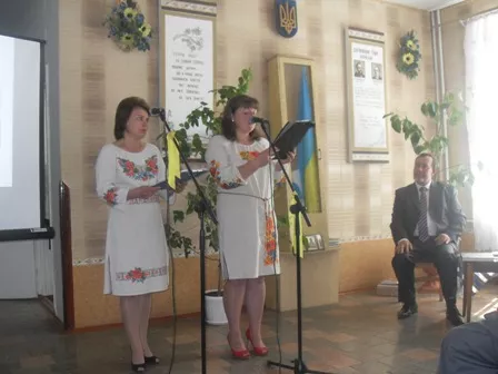 В школі села Бужанка відбулася презентація книг настоятеля Свято-Михайлівського храму 2