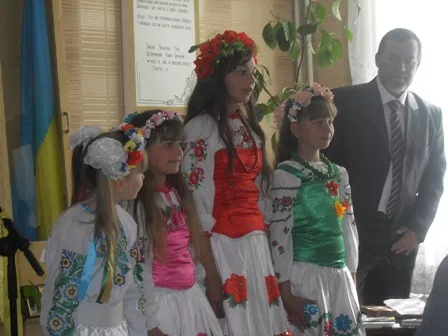 В школі села Бужанка відбулася презентація книг настоятеля Свято-Михайлівського храму 1