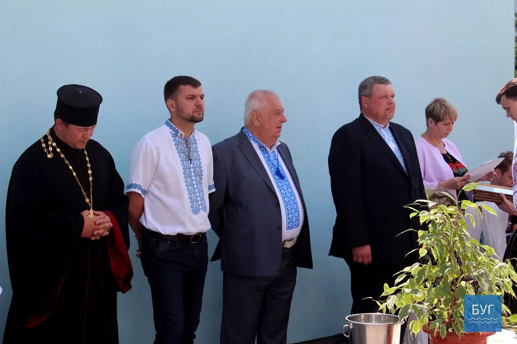 Для випускників Володимир-Волинського педагогічного коледжу продзвенів останній дзвоник 6