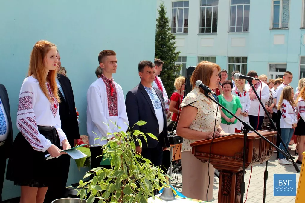 Для випускників Володимир-Волинського педагогічного коледжу продзвенів останній дзвоник 21