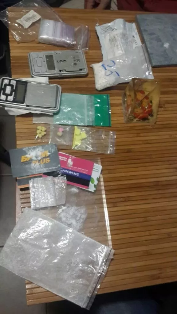 СБУшники перекрили канал поставок наркотиків з Європи, який пролягав через «Ягодин» 2