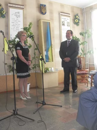 В школі села Бужанка відбулася презентація книг настоятеля Свято-Михайлівського храму 3