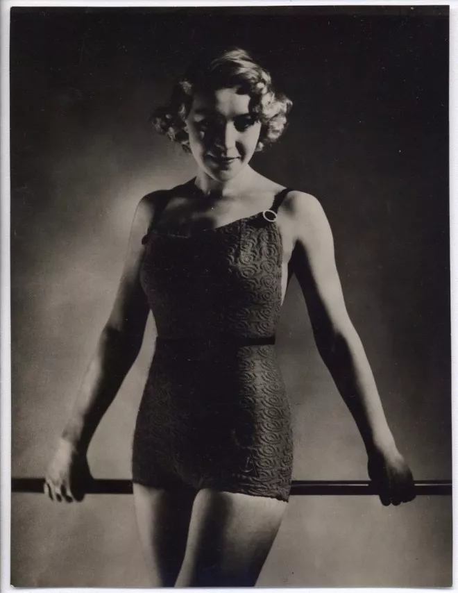 Пляжна мода на Волині майже 100 років тому 4