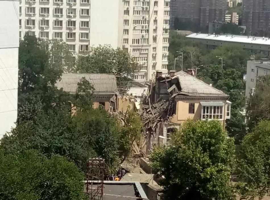 Вибух побутового газу в Києві: шестеро травмованих і одна загибла 2