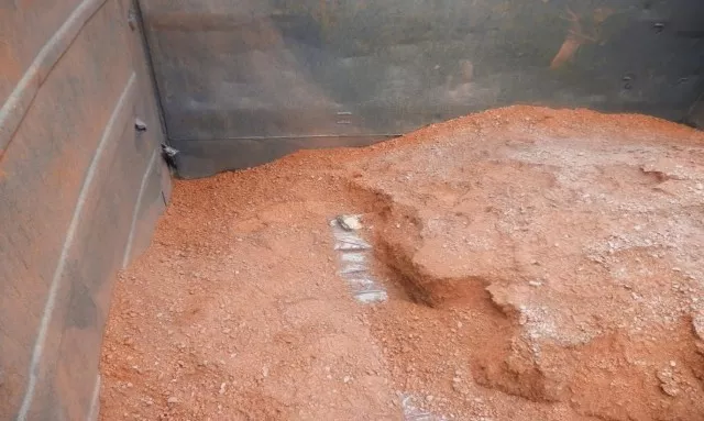 В пункті пропуску «Володимир-Волинський-з/ст» виявили 3 тисячі пачок контрабандних сигарет 2