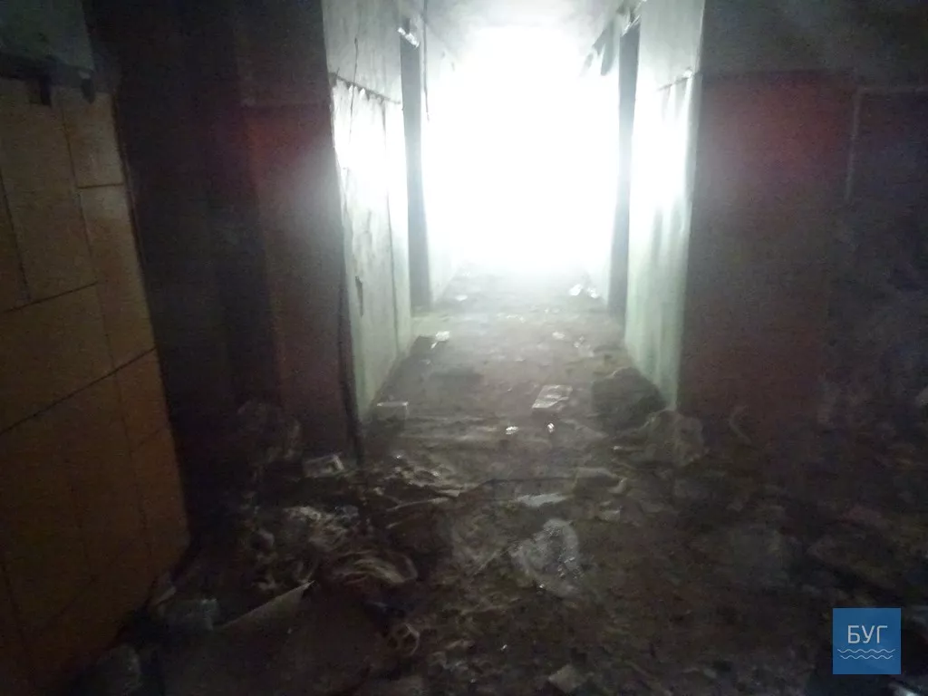 В Іваничах підпалили два приміщення старої лікарні 3