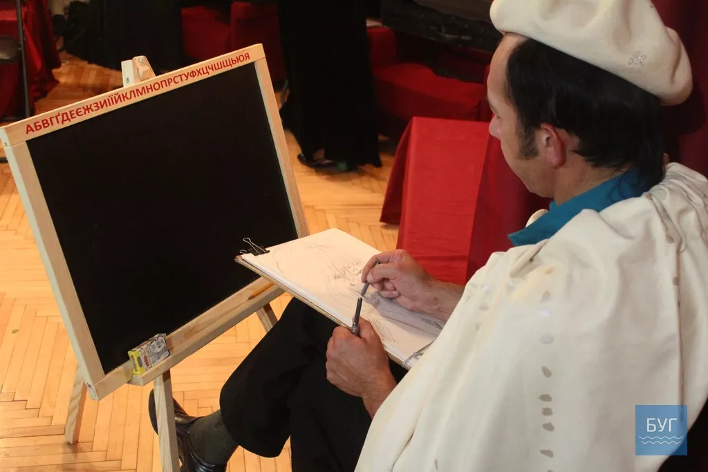 Аматорський театр у Володимирі-Волинському відкрив малу сцену та розпочав третій сезон 3