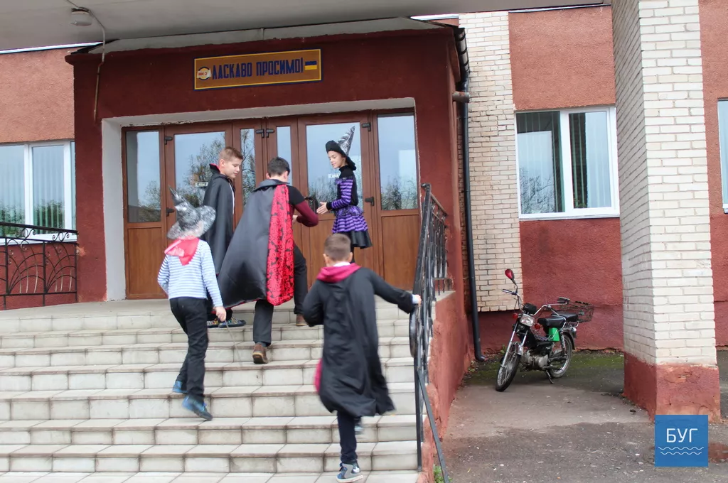 "Хогвартс-квест": справжні герої з "Гаррі Поттера" та чарівна атмосфера Хелловіна 15