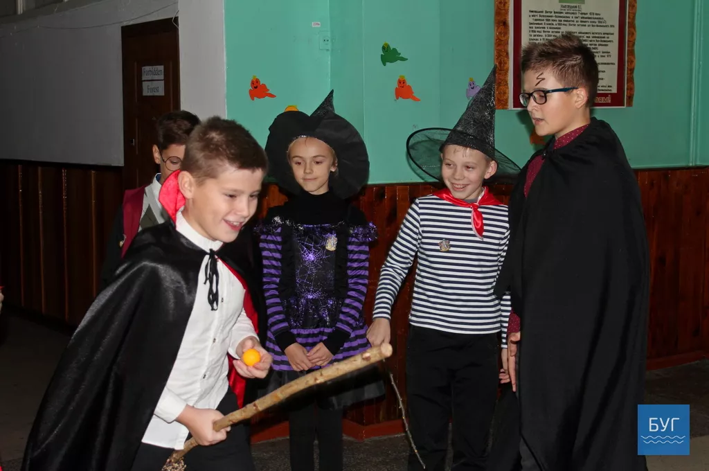 "Хогвартс-квест": справжні герої з "Гаррі Поттера" та чарівна атмосфера Хелловіна 17