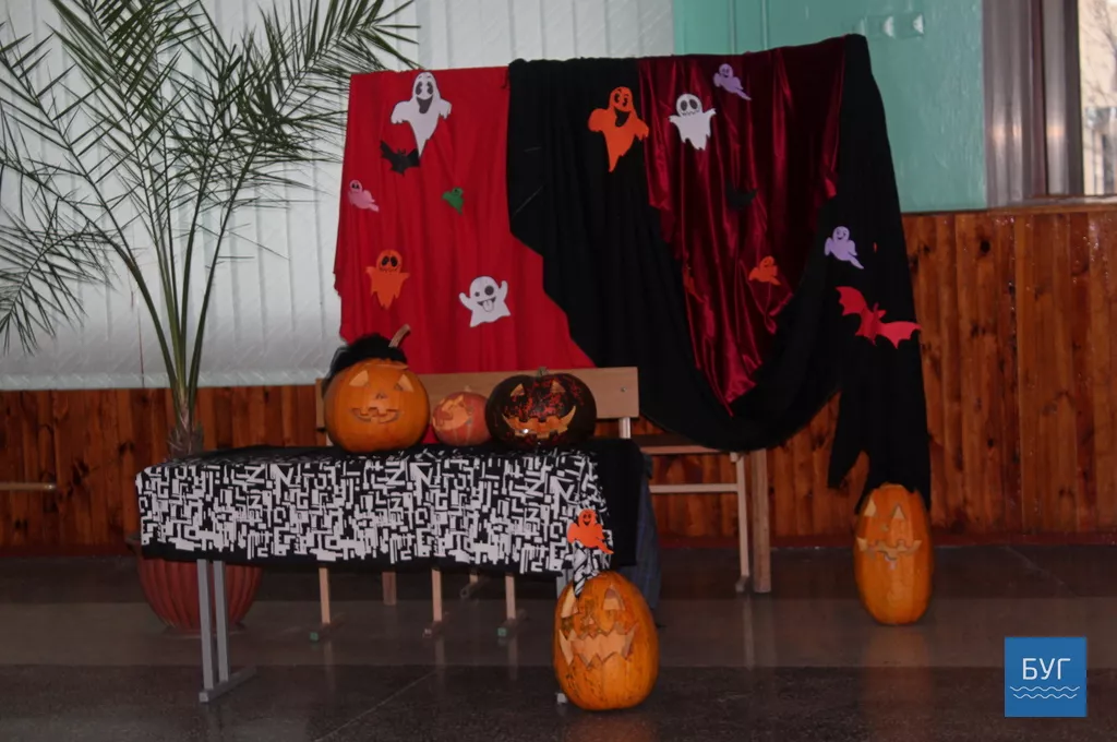 "Хогвартс-квест": справжні герої з "Гаррі Поттера" та чарівна атмосфера Хелловіна 16