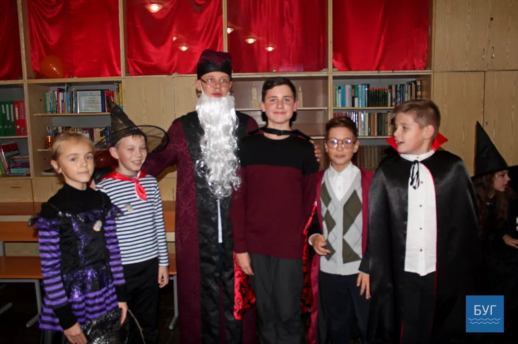 "Хогвартс-квест": справжні герої з "Гаррі Поттера" та чарівна атмосфера Хелловіна 33